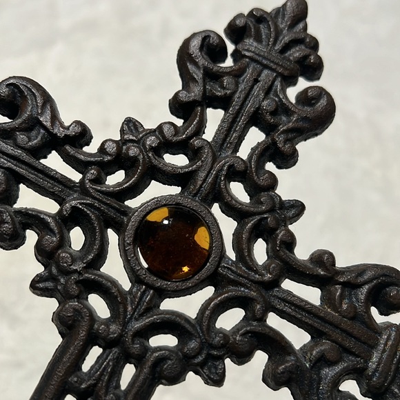 Intricate Decorative Cross - Picture 5 of 8